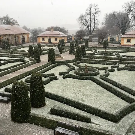 Zamek Jemniste Apartament