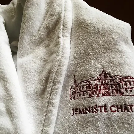 Zamek Jemniste Apartment Postupice