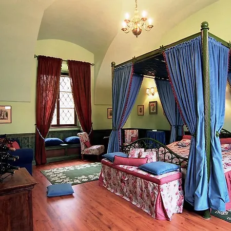 Apartament Zamek Jemniste Postupice